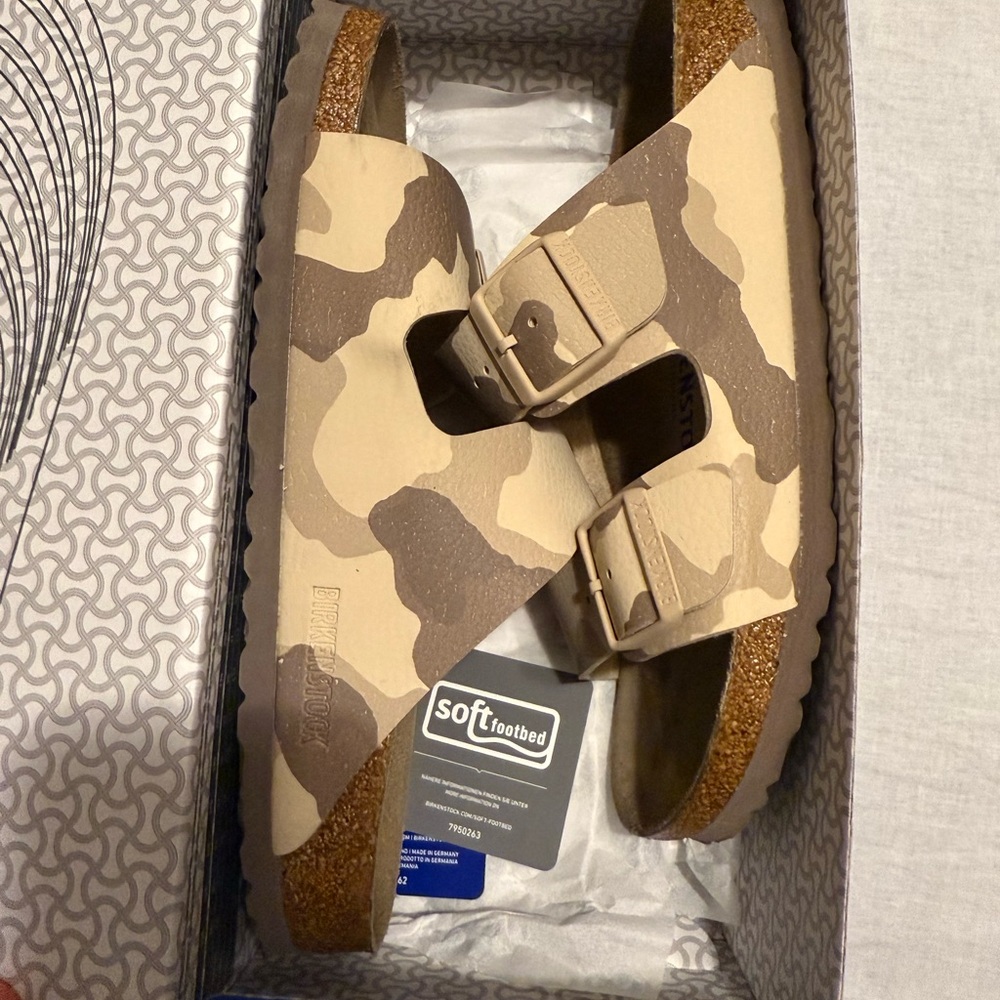 Birkenstock Tan and Brown Sandals with Suede-like Material LIKE NEW